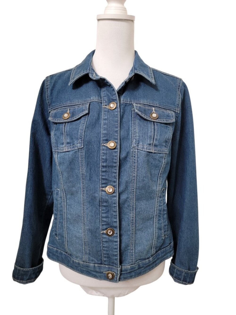 Christopher & Banks Petite Size MP Blue Denim Jacket.  Stretch.